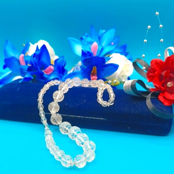 Jewelry - Clear Quartz Carved Beaded Necklace